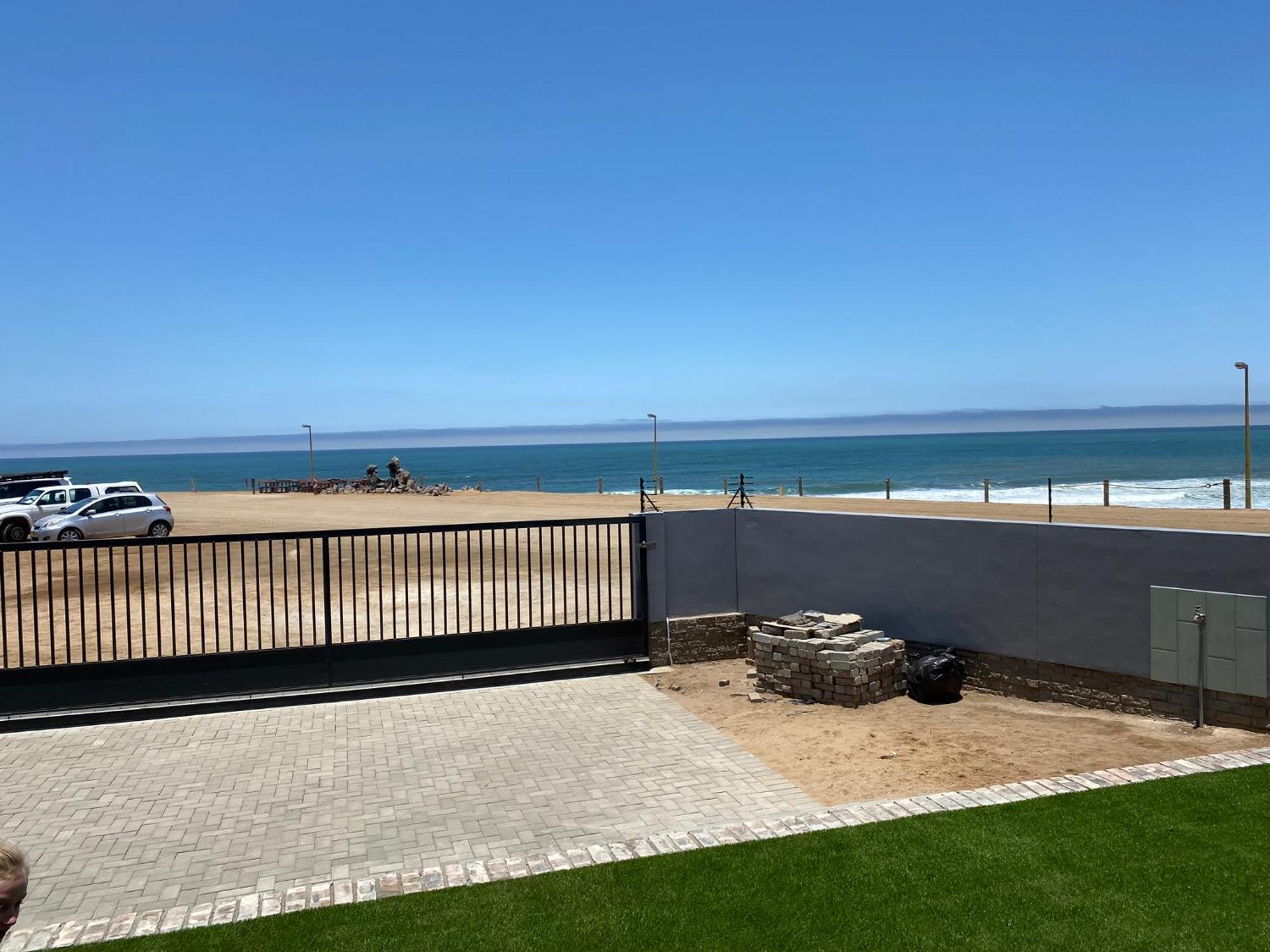 Diestrandwolf Sea View Self Catering Henties Bay ภายนอก รูปภาพ