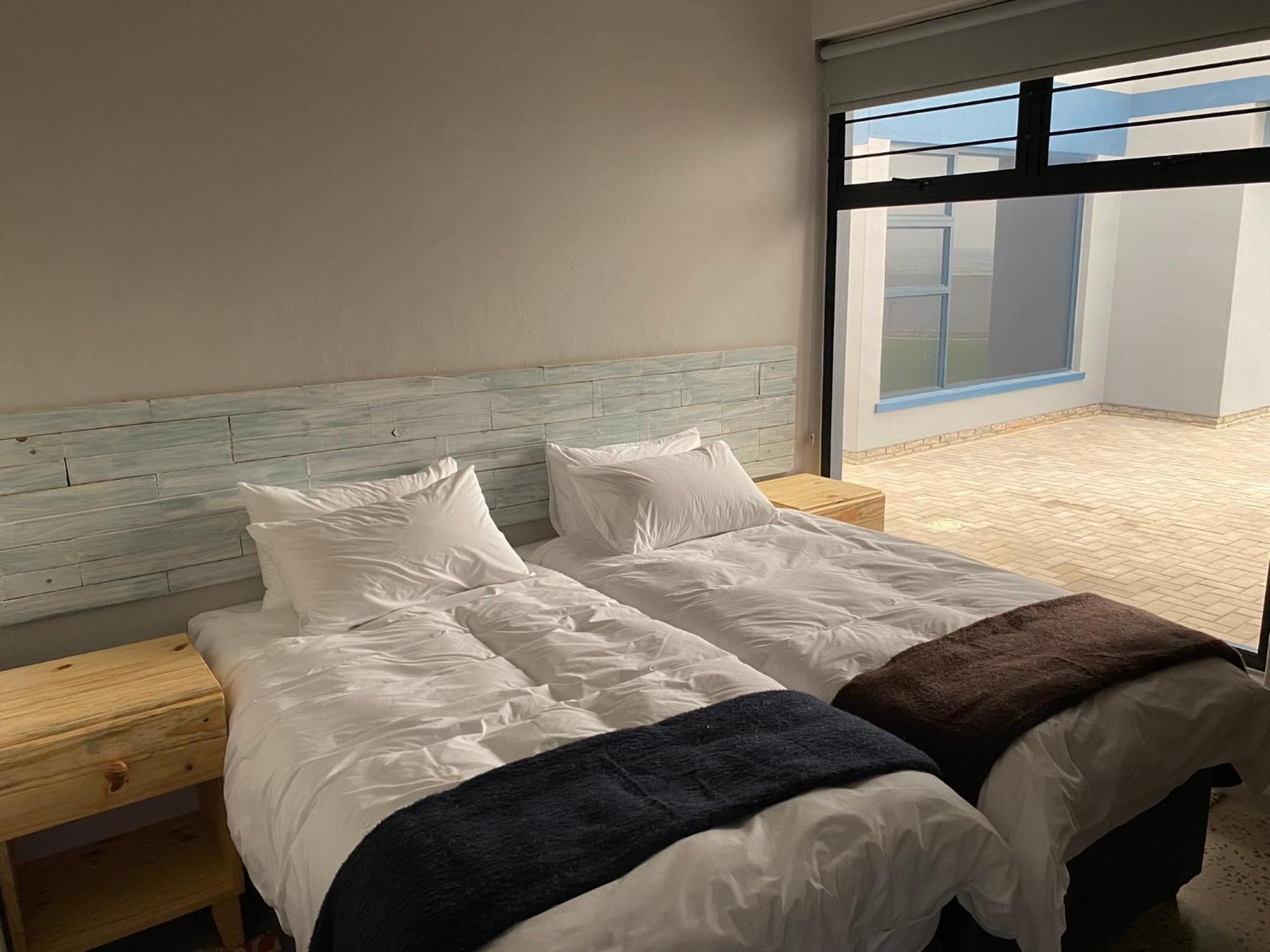 Diestrandwolf Sea View Self Catering Henties Bay ภายนอก รูปภาพ