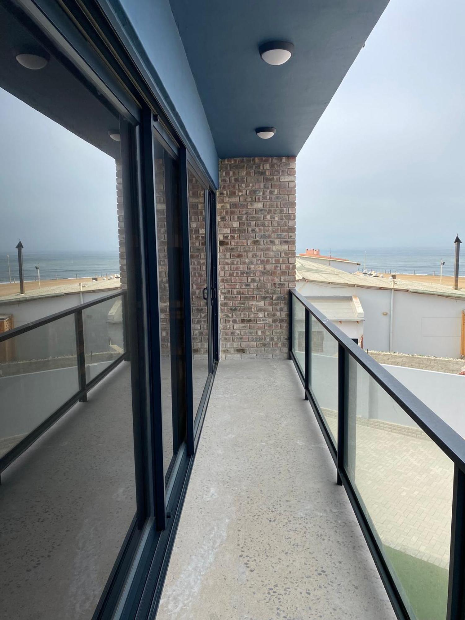 Diestrandwolf Sea View Self Catering Henties Bay ภายนอก รูปภาพ