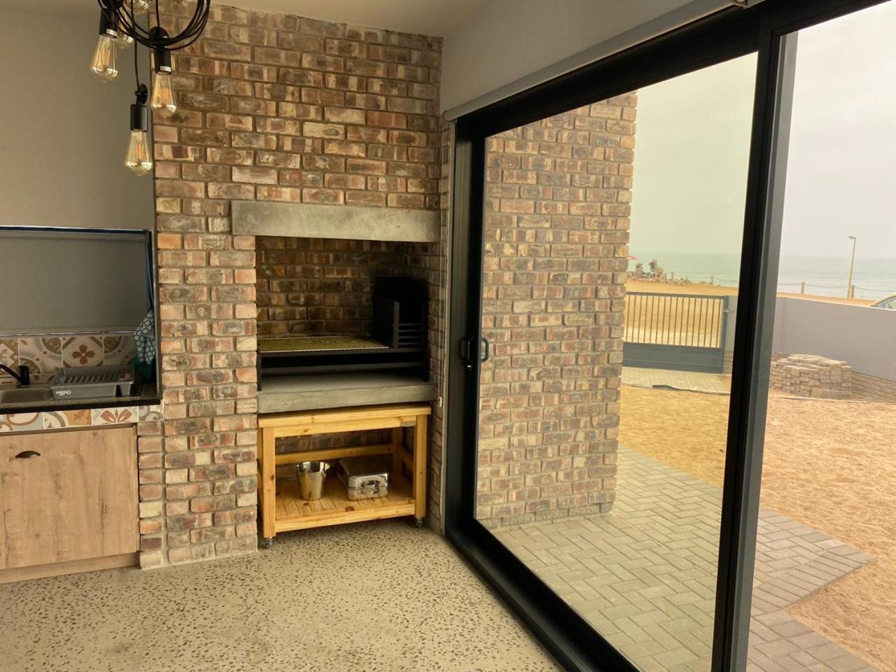 Diestrandwolf Sea View Self Catering Henties Bay ภายนอก รูปภาพ
