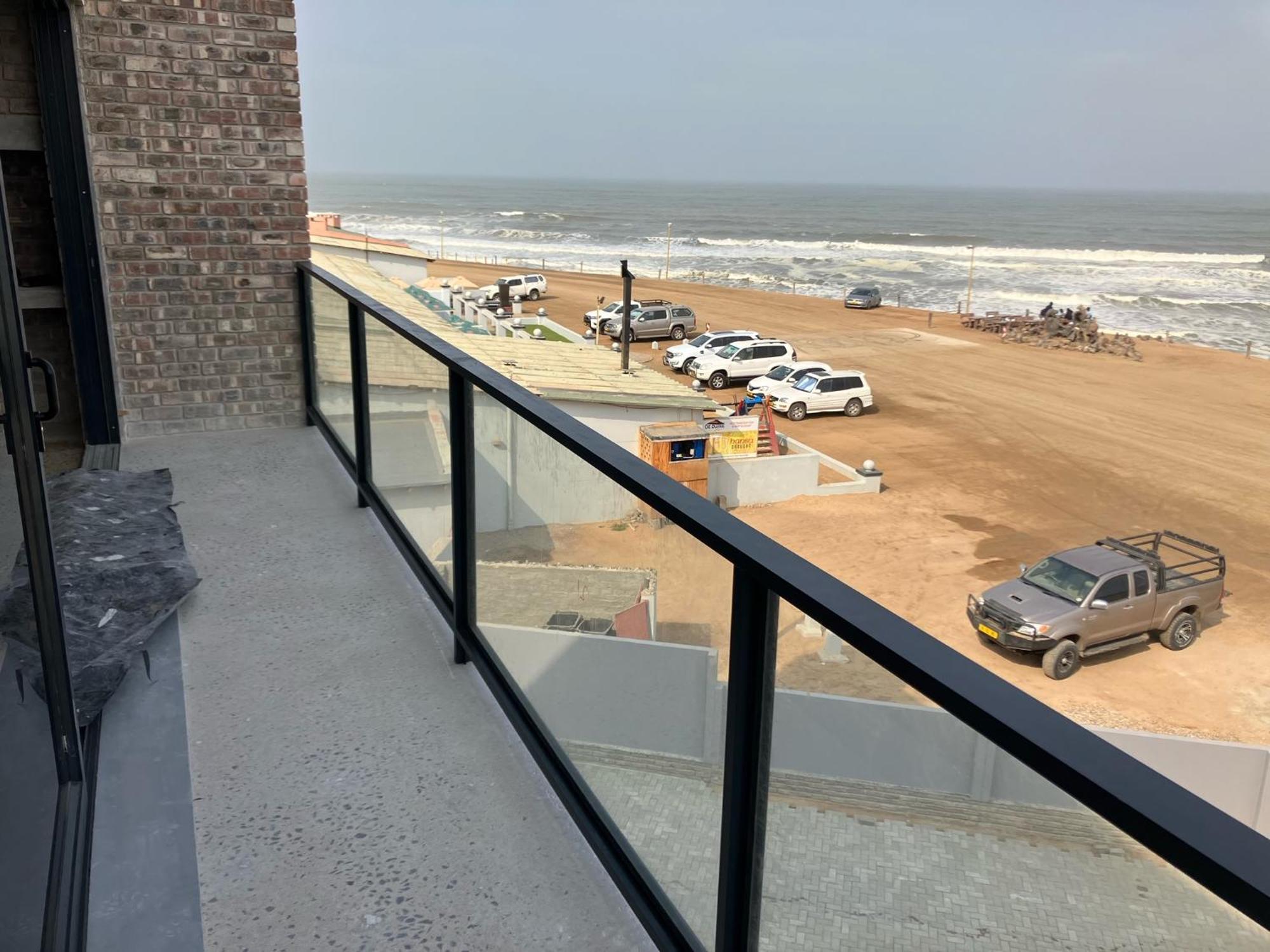 Diestrandwolf Sea View Self Catering Henties Bay ภายนอก รูปภาพ